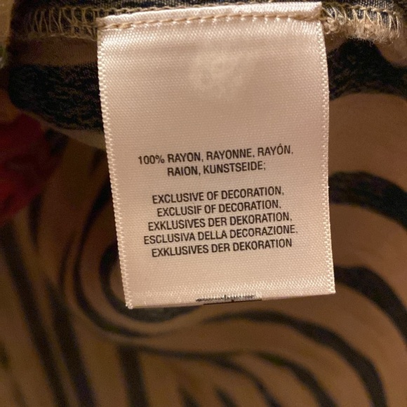 Akemi Kin Anthroplogie women’s top- Striped Floral Embroidered - long sleeve - M - Picture 7 of 8